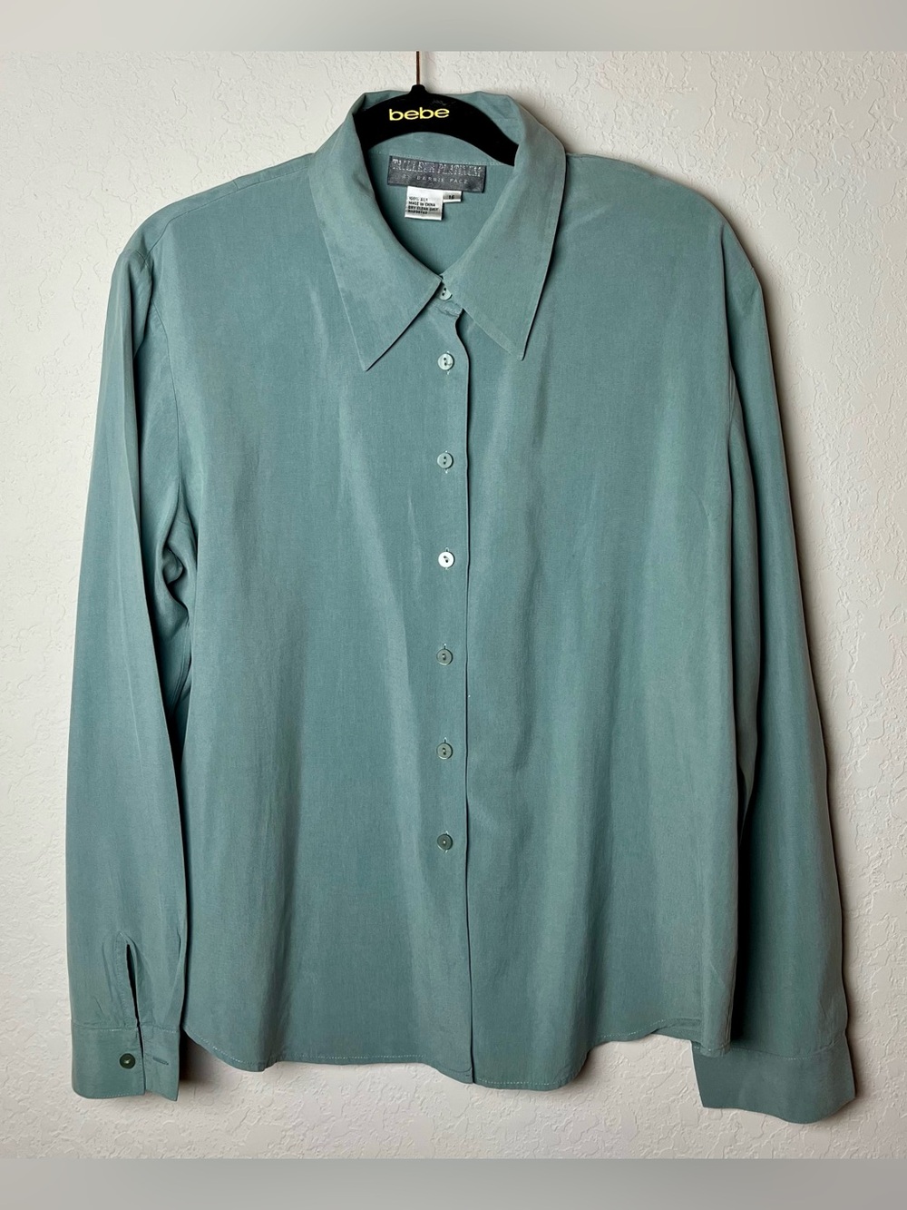 VTG Tailleur Platinum by Barrie Pace 100% Silk Button Down Shirt Green 16 FLAWS